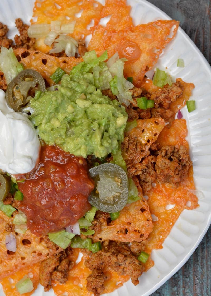 Low-Carb Keto Nachos with Seasoned Ground Beef 1 32