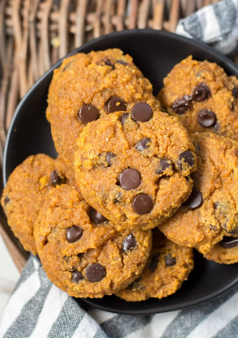 Healthy Pumpkin Spice Cookies – Simple Low-Carb Fall Treat 1 keto pumpkin chocolate chip cookies 2 3