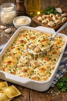 Mediterranean Baked Cheese Ravioli with Meat Sauce – Easy Cheesy Dinner 1 153