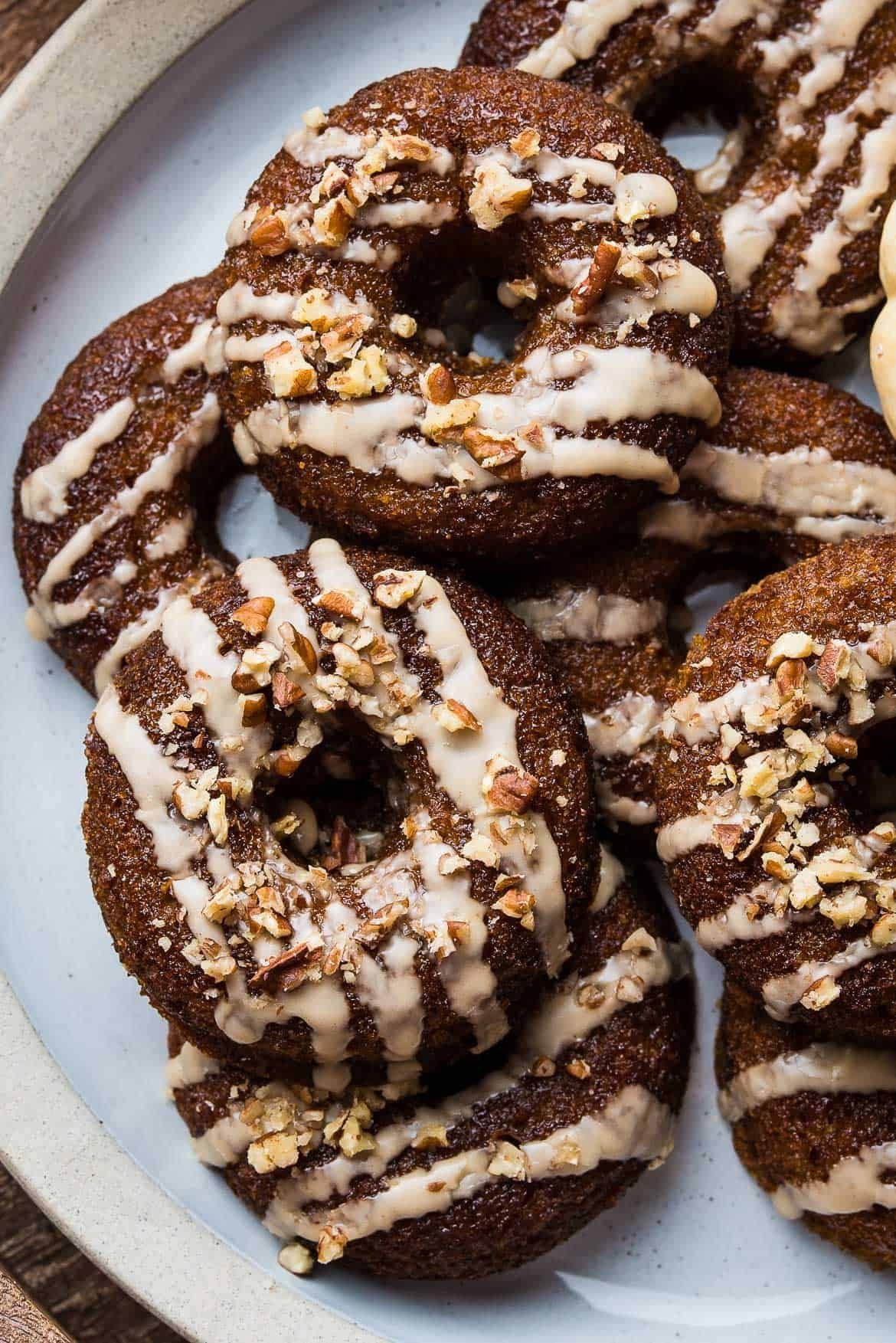 Mediterranean Pumpkin Donuts – Easy Soft Pumpkin Spice Treats 1 208