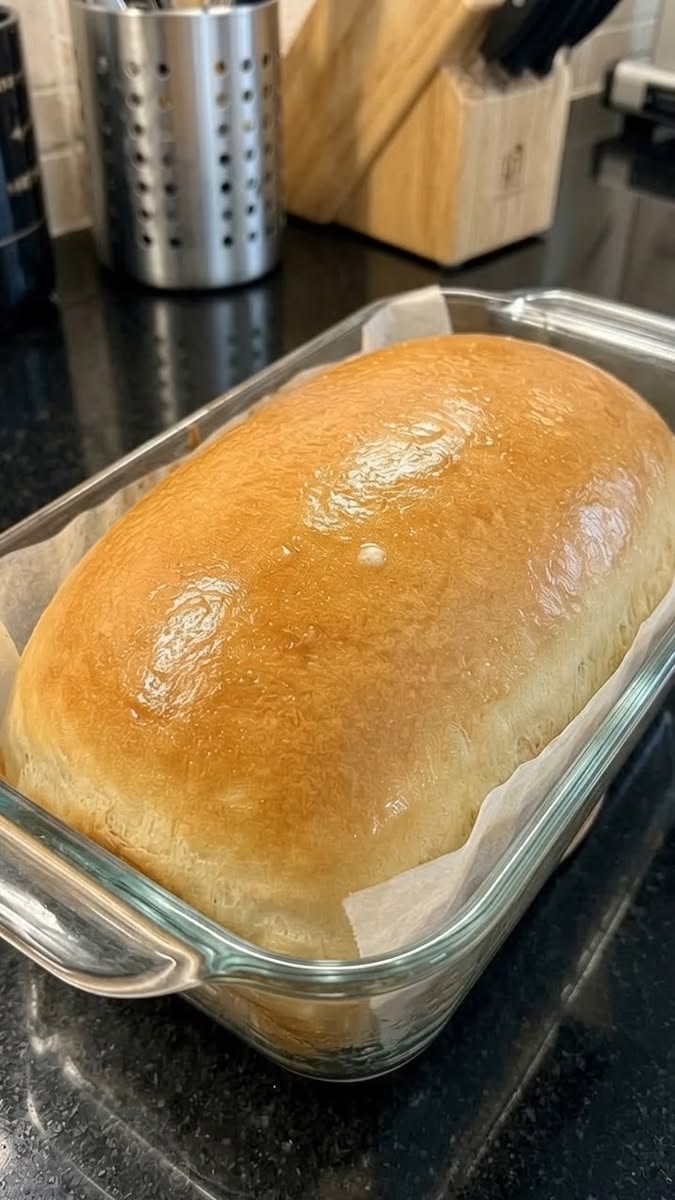 Easy Soft and Fluffy No Knead Bread Recipe for Beginners