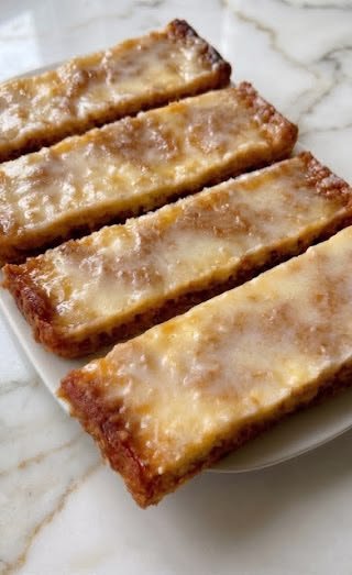 Lebkuchen Bars with Orange Ginger Icing