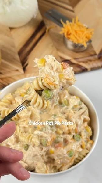 Keto Chicken Noodles Crockpot – Easy High-Protein Low-Carb Dinner 1 images 17